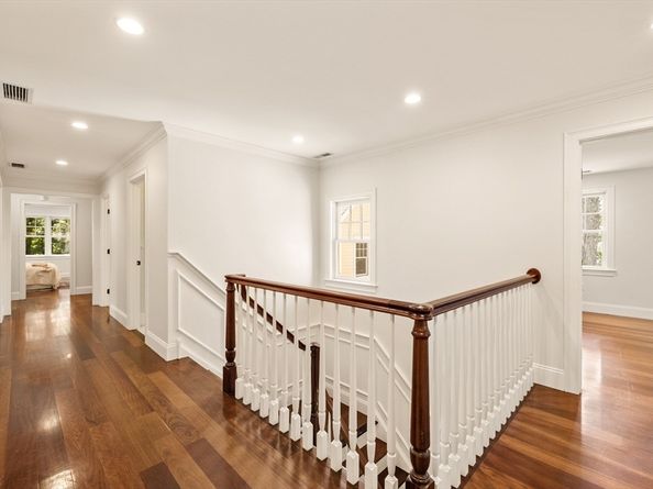 245 East St, Lexington MA 02420