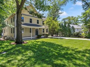 245 East St, Lexington MA 02420