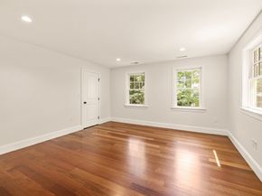 245 East St, Lexington MA 02420