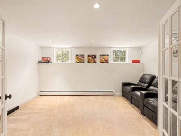 245 East St, Lexington MA 02420