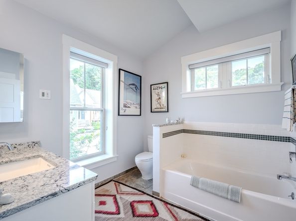 1631 Main St 1631, Concord MA 01742
