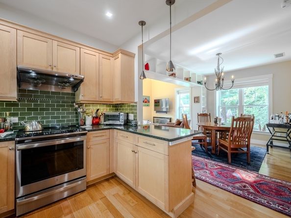 1631 Main St 1631, Concord MA 01742