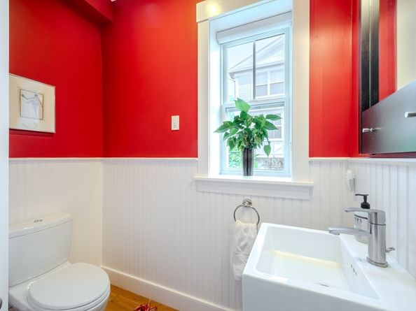 1631 Main St 1631, Concord MA 01742