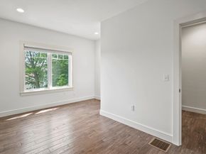 14 Bay Edge Lane, Worcester MA 01604