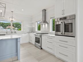 14 Bay Edge Lane, Worcester MA 01604