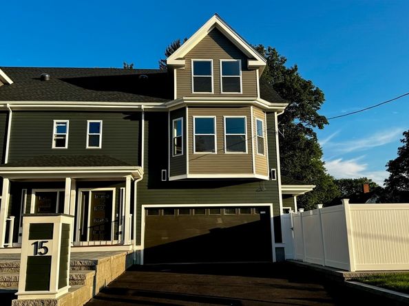 15 Furber Ave 15, North Andover MA 01845