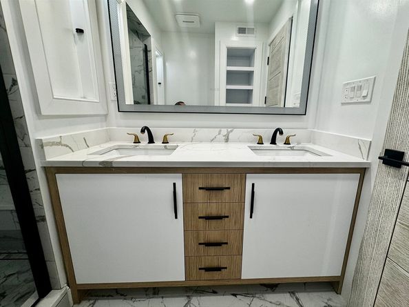 15 Furber Ave 15, North Andover MA 01845