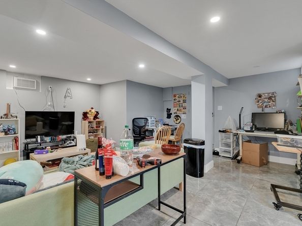 281 Cardinal Medeiros Ave, Cambridge MA 02141