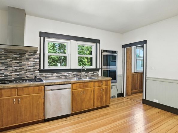 4 Brigham Park, Fitchburg MA 01420