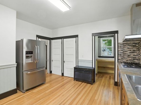 4 Brigham Park, Fitchburg MA 01420