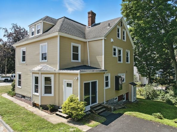 4 Brigham Park, Fitchburg MA 01420