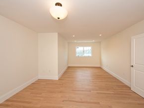 25 Clubview Dr 25, Andover MA 01810