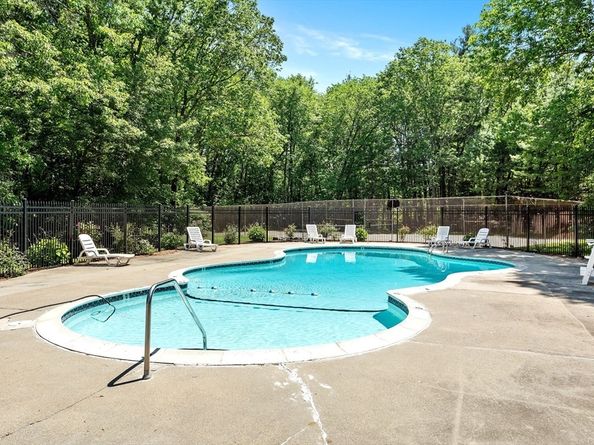 388 Great Rd B23, Acton MA 01720