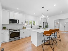 39 Dudley St, Marlborough MA 01752