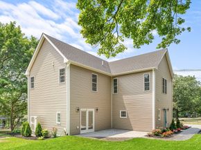 39 Dudley St, Marlborough MA 01752