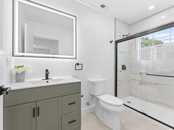 39 Dudley St, Marlborough MA 01752