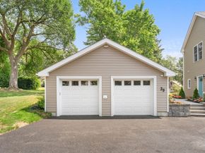 39 Dudley St, Marlborough MA 01752