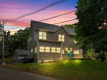 39 Dudley St