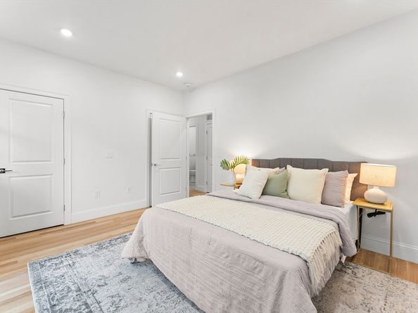 272 Lincoln St 302, Marlborough MA 01752