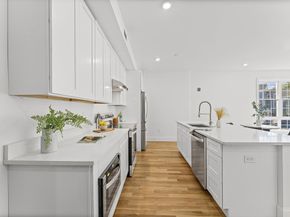 272 Lincoln St 302, Marlborough MA 01752