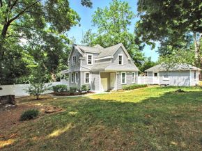 685 Union St, Braintree MA 02184