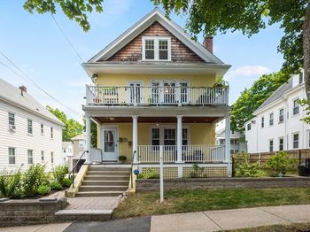 46 Hall Ave