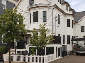 13A Quincy St 13A, Somerville MA 02143