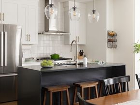 13A Quincy St 13A, Somerville MA 02143