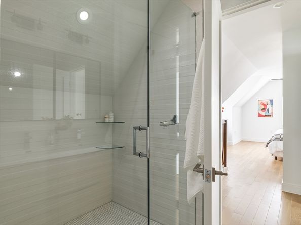 13A Quincy St 13A, Somerville MA 02143