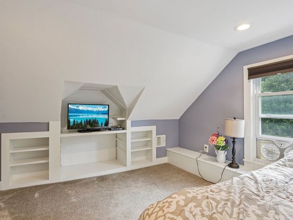 25 Walnut St, Marlborough MA 01752