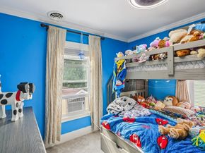 25 Walnut St, Marlborough MA 01752