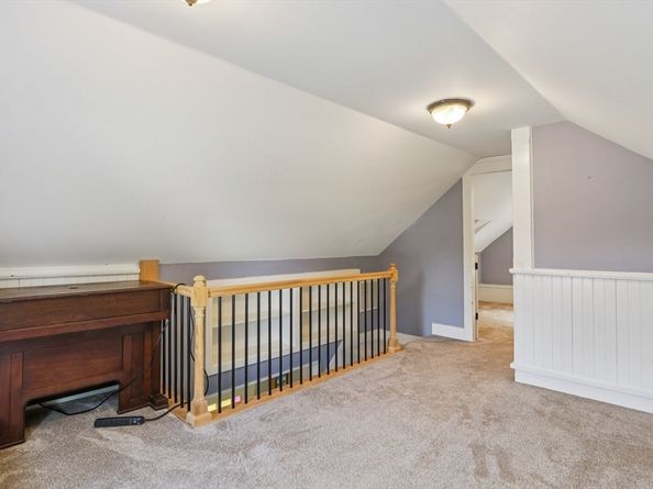 25 Walnut St, Marlborough MA 01752