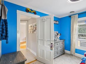 25 Walnut St, Marlborough MA 01752