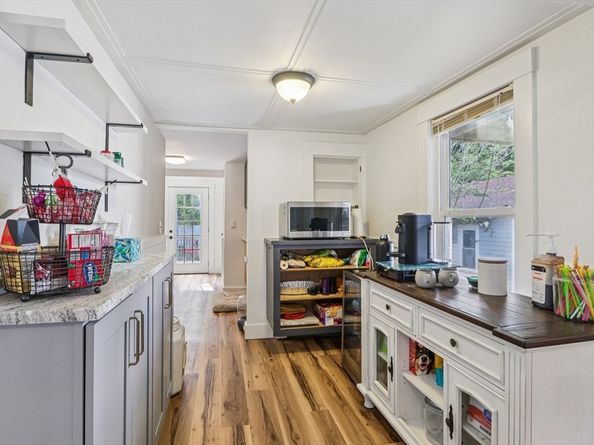 25 Walnut St, Marlborough MA 01752