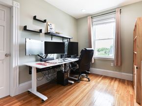 290 Granite Ave, Milton MA 02186