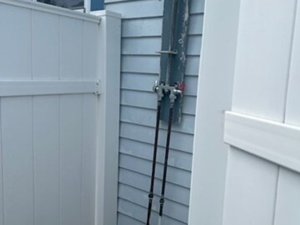284 Plymouth Ave, Wareham MA 02538