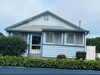 284 Plymouth Ave