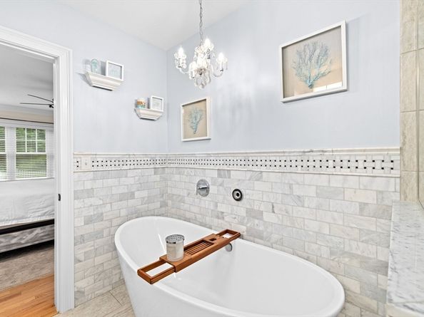 34 Fairway Dr, Kingston MA 02364