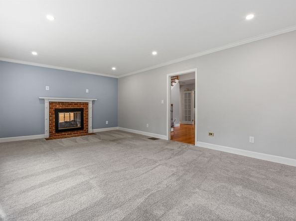 238 Stow Road, Marlborough MA 01752
