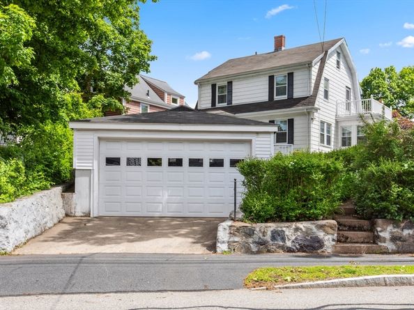 14 Crown St, Milton MA 02186