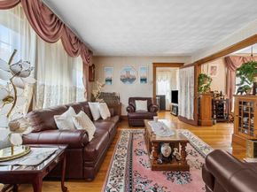 14 Crown St, Milton MA 02186