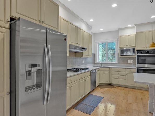 24 Dean Road 3, Brookline MA 02445