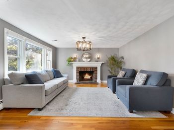 10 Marie Ave