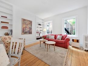 32 Myrtle 42, Boston MA 02114