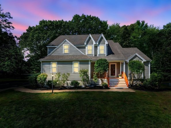 2 Bramble Way, Acton MA 01720