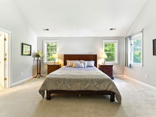 2 Bramble Way, Acton MA 01720