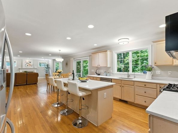 2 Bramble Way, Acton MA 01720