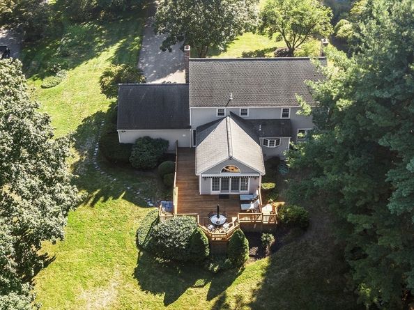 25 Algonquin Avenue, Andover MA 01810