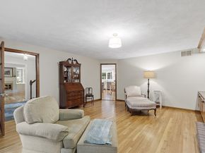 25 Algonquin Avenue, Andover MA 01810