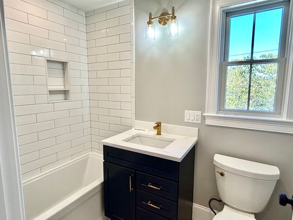 50-52 York Avenue 50, Watertown MA 02472